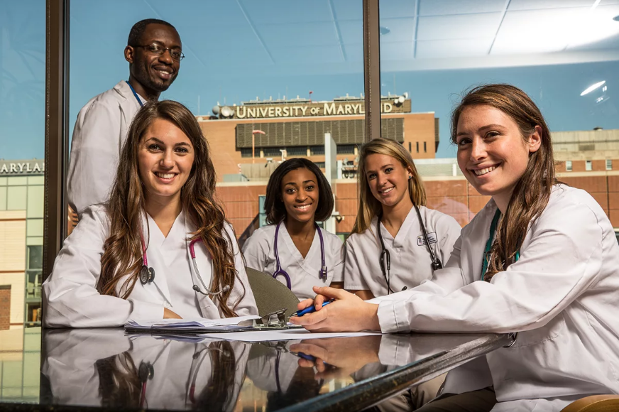 Undergraduate Medicine Scholarships for International Students in USA 2023